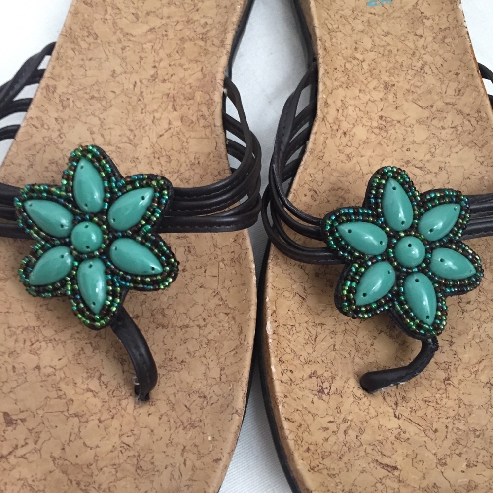 ❌SOLD❌Kenneth Cole ‘Glam In Bloom’ Sandals 9.5M - Picture 6 of 8
